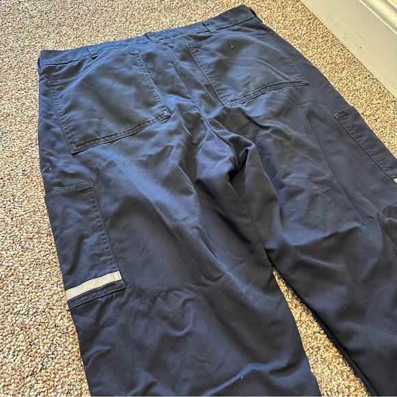 FedEx Delivery Driver Fleece Lined Cargo Pants w/ Reflective Stripe - Size 36 - Picture 12 of 12